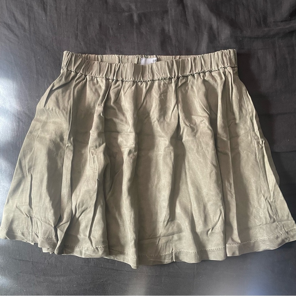 4/$20 | one Fashion by Vero Moda Green Mini Skirt